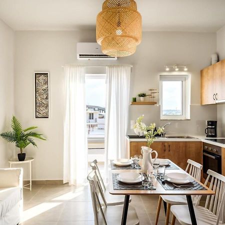 Cosy Apartment Evdoxia Chrissi Akti Chania Exterior foto