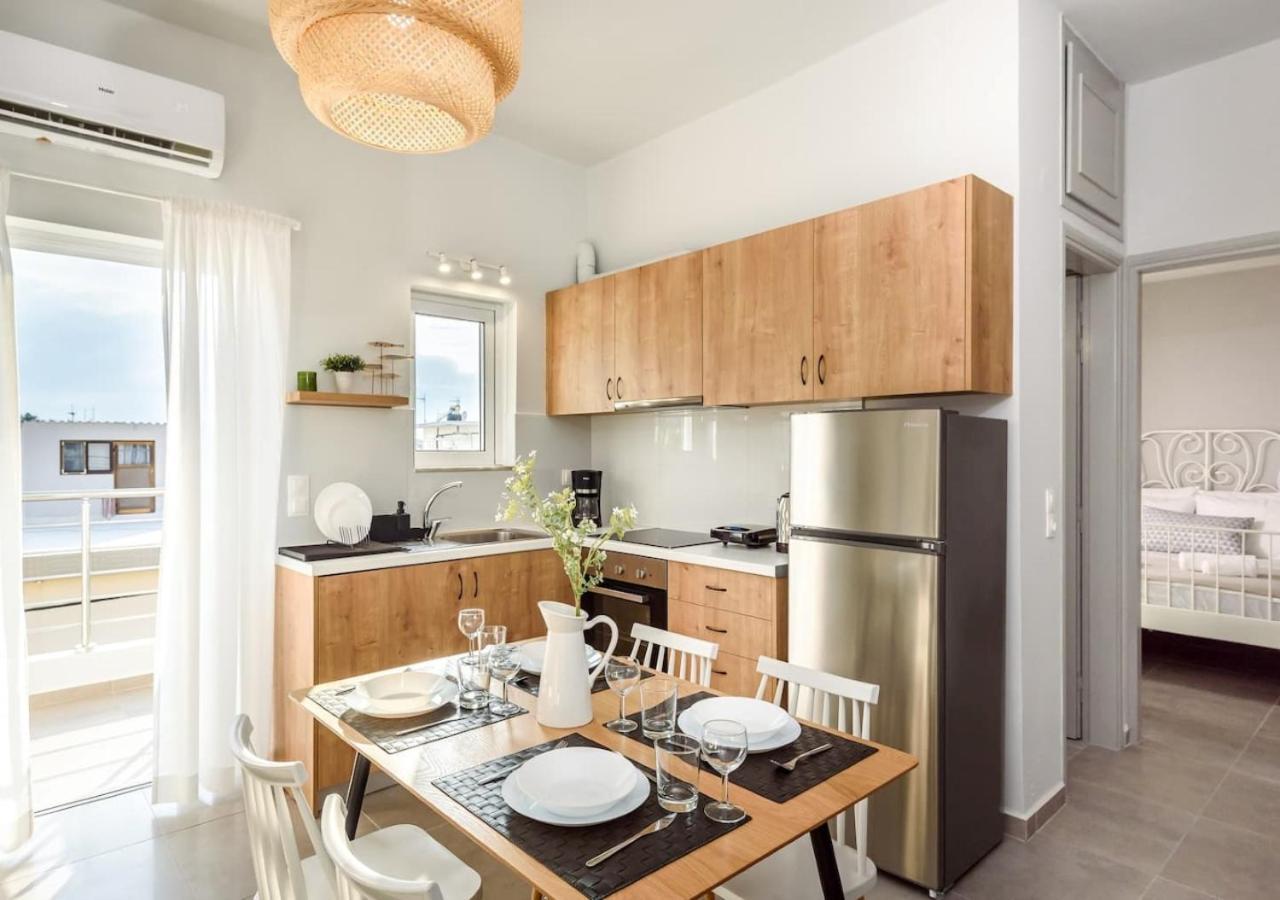 Cosy Apartment Evdoxia Chrissi Akti Chania Exterior foto